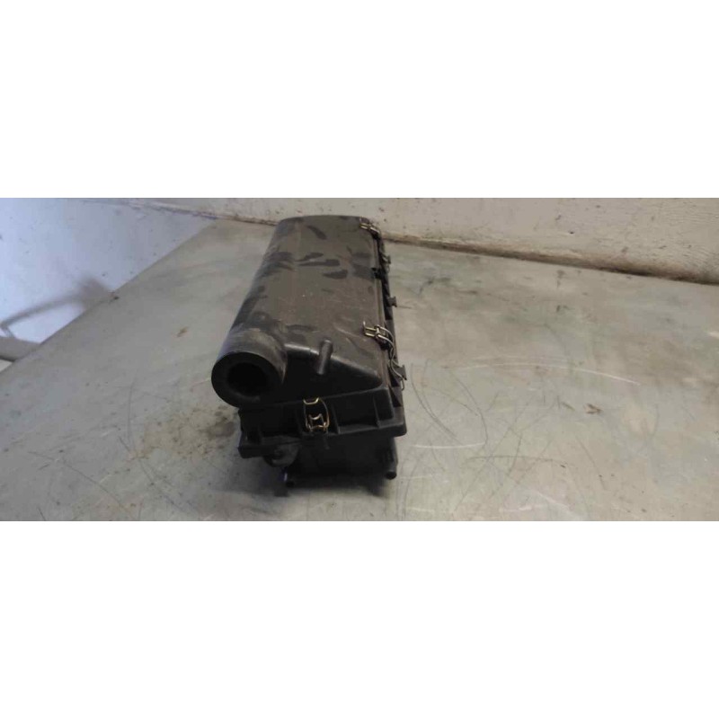 Recambio de filtro aire para mercedes-benz clase e (w124) berlina 3.0 diesel referencia OEM IAM 6030940203 2