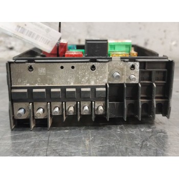 Recambio de caja reles / fusibles para volkswagen touran (1t3) 1.6 tdi referencia OEM IAM 8k180412  