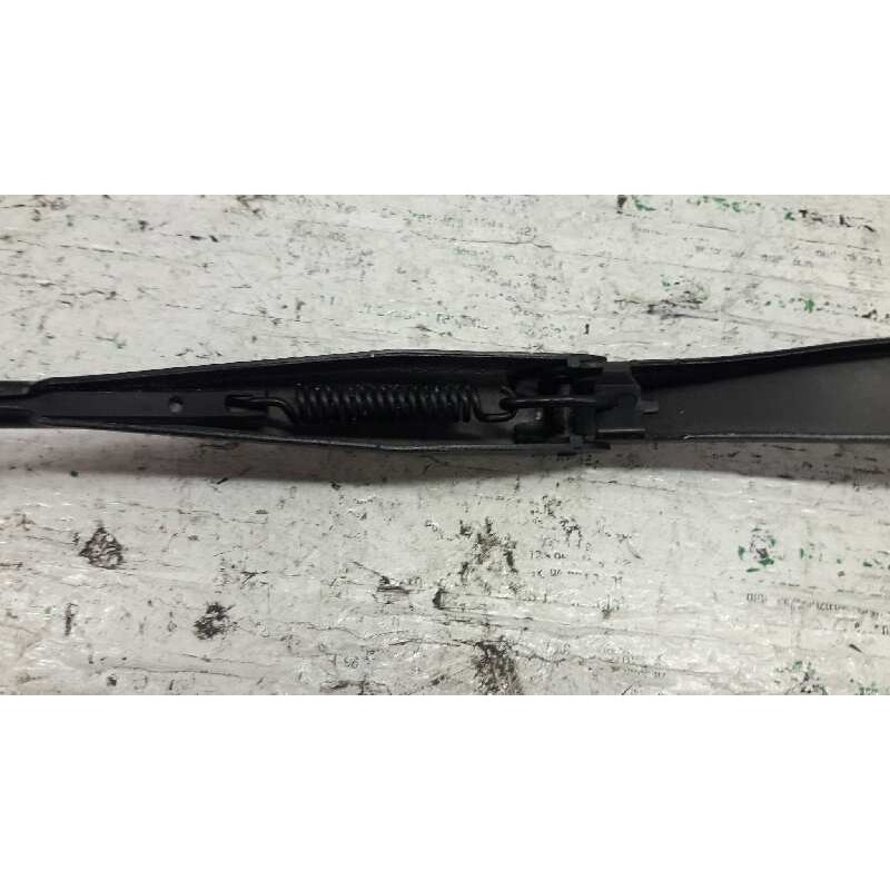 Recambio de brazo limpia delantero izquierdo para opel astra h berlina referencia OEM IAM 13111219 2