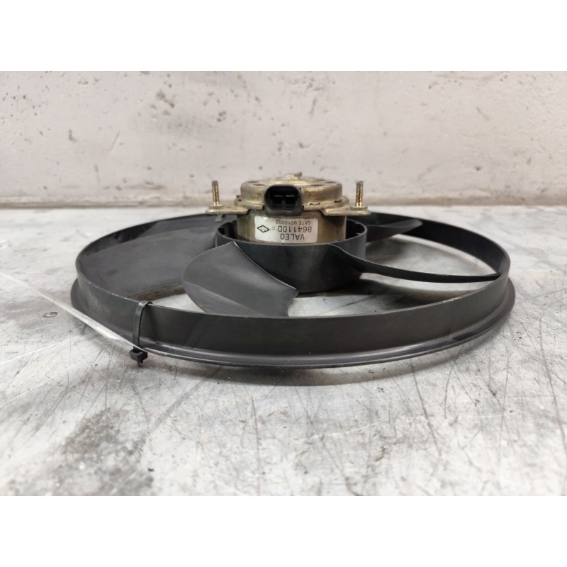 Recambio de electroventilador para opel movano (2004 =>) combi corto l1h1 2.8t referencia OEM IAM 864110D  2 PINS 2