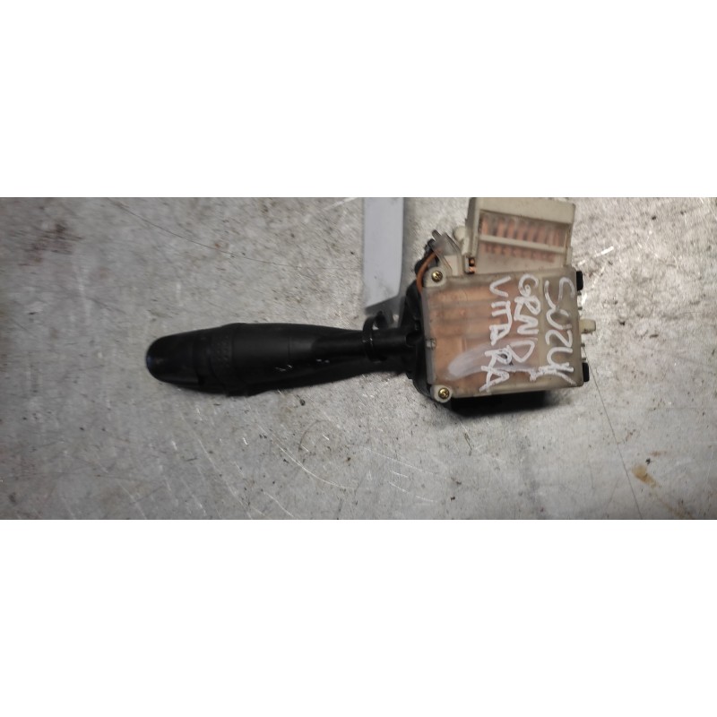 Recambio de mando intermitentes para suzuki grand vitara jb (jt) 1.6 16v cat referencia OEM IAM 173744 11 PINS 2