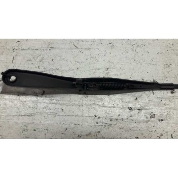 Recambio de brazo limpia delantero derecho para opel astra h berlina referencia OEM IAM 13111220  