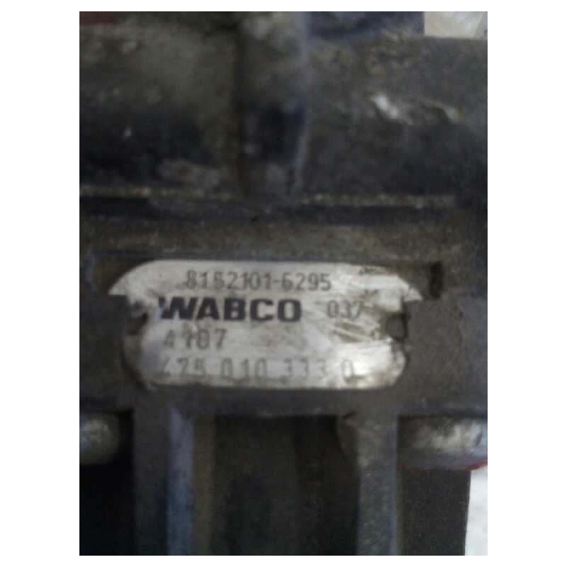 Recambio de valvula aire para man tgx 18.480 fg / 4x2 bl xl referencia OEM IAM 81521016295 4750103330 VALVULA LIMITADORA DE PRES - Verde 2