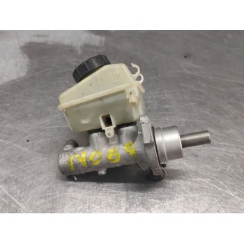 Recambio de bomba freno para opel astra h berlina referencia OEM IAM 32067271  