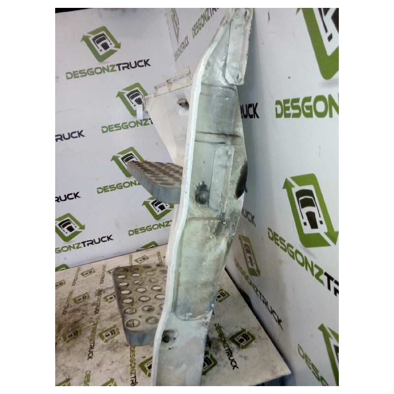Recambio de paso rueda delantero derecho para scania trucks serie 3 143 h/ 450 (450cv) referencia OEM IAM - Blanco 2