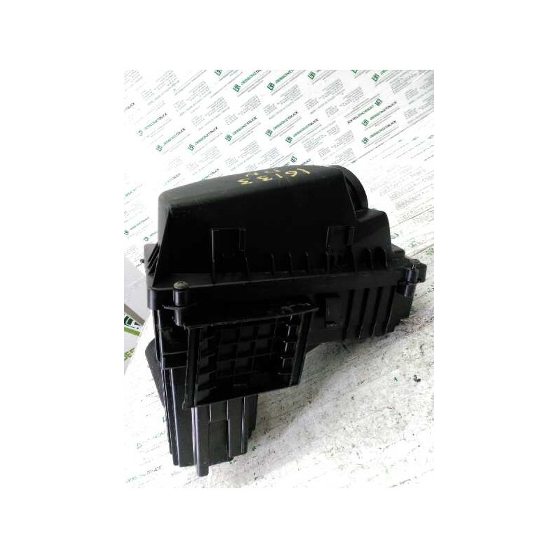 Recambio de filtro aire para peugeot 407 sw sport referencia OEM IAM 9644910780 - Gris 3