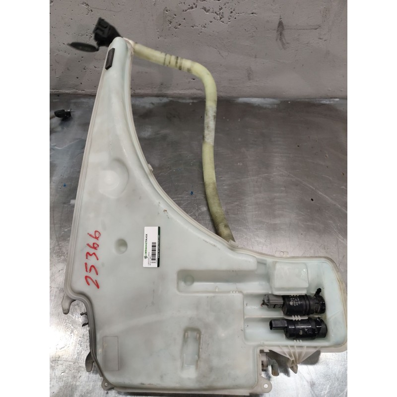 Recambio de deposito limpia para bmw 1 (e81) 118 d referencia OEM IAM - Negro 2
