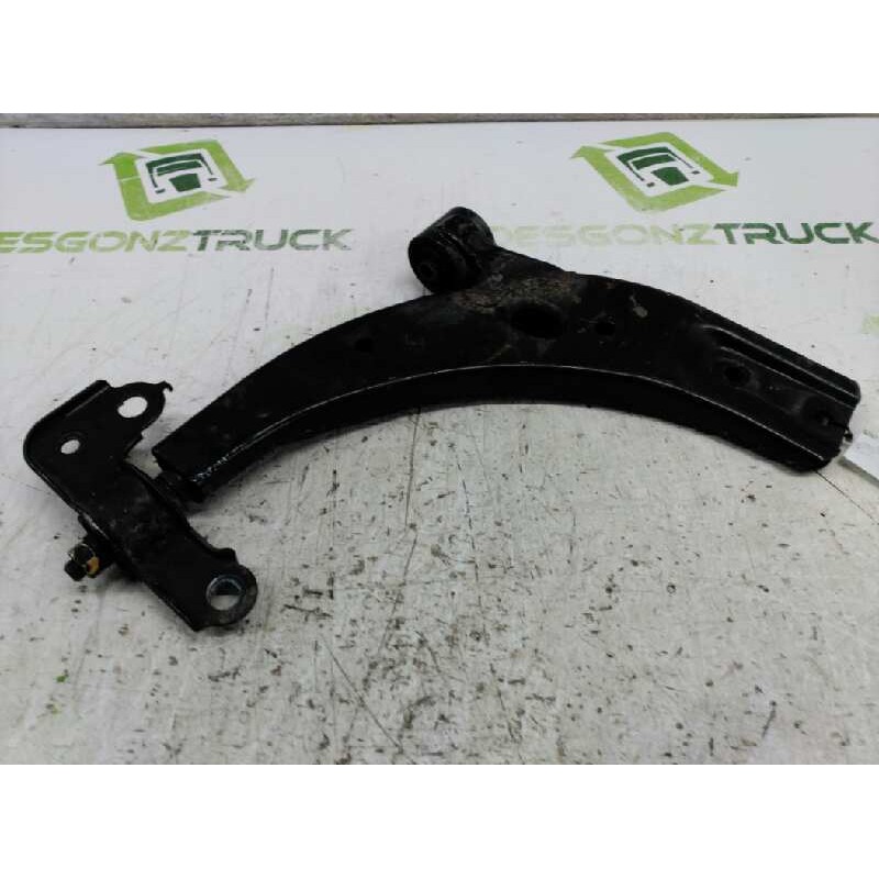Recambio de brazo suspension inferior delantero izquierdo para kia shuma ii 1.6 ls berlina portón referencia OEM IAM 4