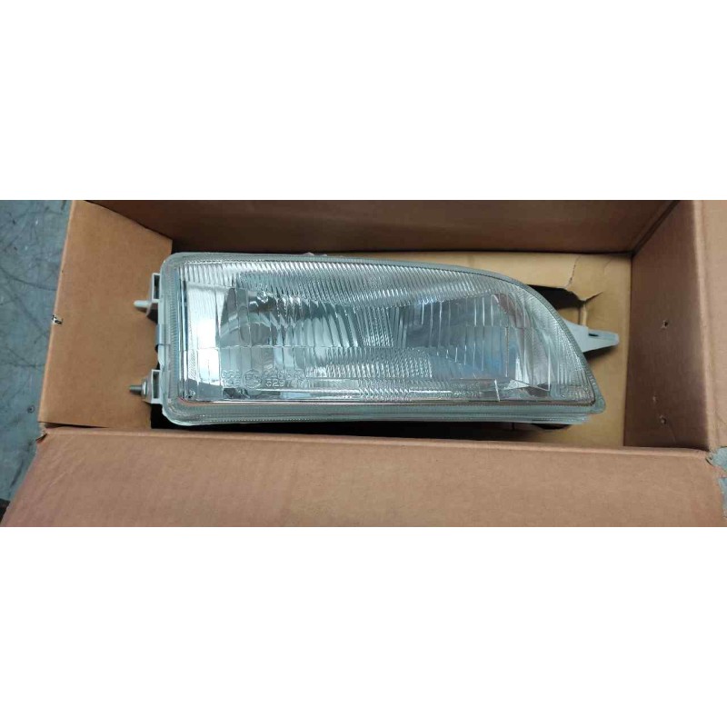 Recambio de faro derecho para fiat punto berl. (176) 55 s referencia OEM IAM  NUEVO 2