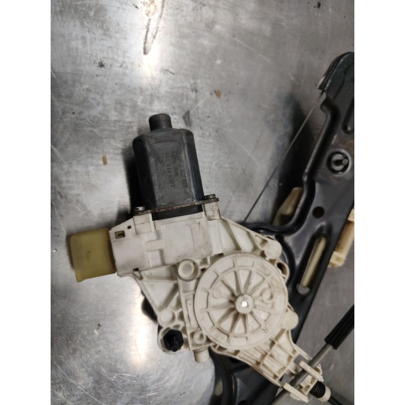 Recambio de elevalunas delantero izquierdo para bmw 1 (e81) 118 d referencia OEM IAM 7067795S - Negro 4