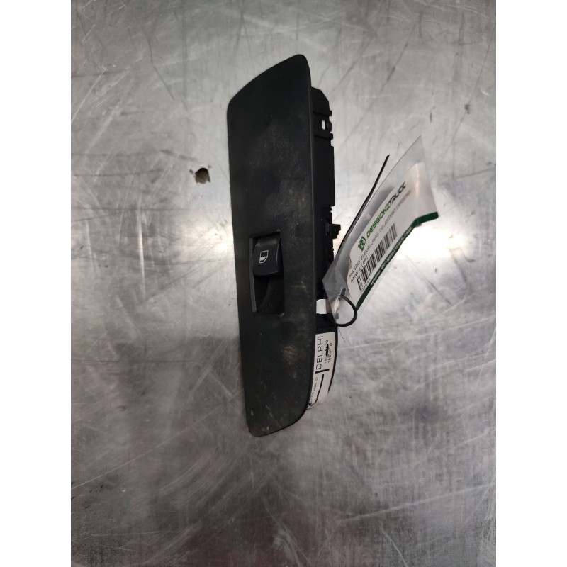 Recambio de mando elevalunas delantero derecho para bmw 1 (e81) 118 d referencia OEM IAM   