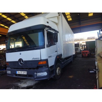 mercedes-benz atego 6-cil.4x2/bm 970,2,4-6 del año 2002