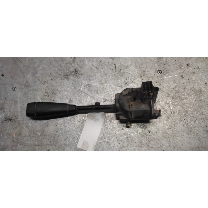 Recambio de mando limpia para peugeot 505 berlina 1.8 referencia OEM IAM   6 PINS 2