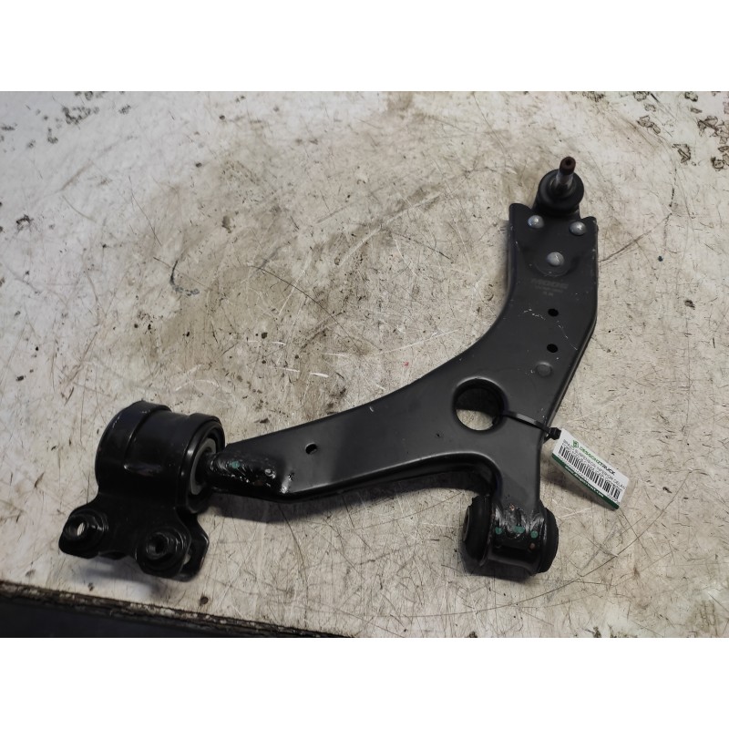 Recambio de brazo suspension inferior delantero izquierdo para ford focus c-max (cap) connection referencia OEM IAM WWP3640  
