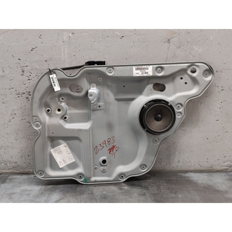 Recambio de elevalunas trasero derecho para volkswagen touran (1t3) 1.6 tdi referencia OEM IAM 1T0971693EG  