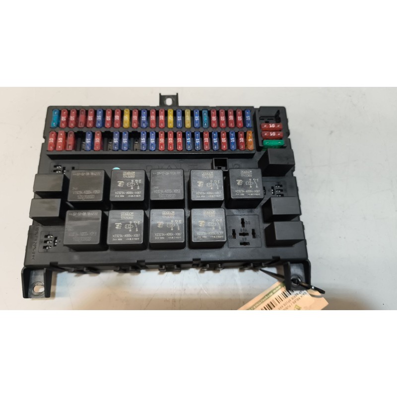 Recambio de caja reles / fusibles para daf serie xf105.xxx 12.9 diesel referencia OEM IAM 1795419  