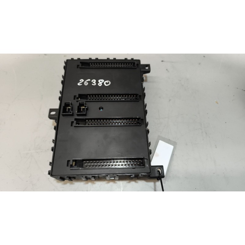 Recambio de caja reles / fusibles para daf serie xf105.460 12.9 diesel referencia OEM IAM 1795419 - Blanco 3