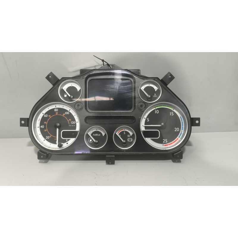 Recambio de cuadro instrumentos para daf serie xf105.xxx 12.9 diesel referencia OEM IAM 1789470  