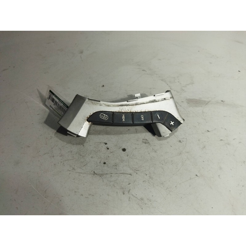 Recambio de mando multifuncion para man tg - a 18.440 fg / bb (e3/e4) xlx referencia OEM IAM 81464326006 81255036559 MANDO VOLAN - Blanco