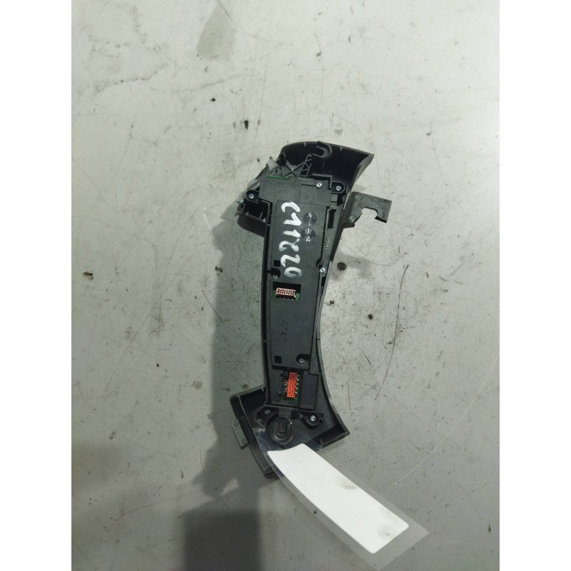 Recambio de mando multifuncion para man tg - a 18.440 fg / bb (e3/e4) xlx referencia OEM IAM 81464326006 81255036559 MANDO VOLAN - Blanco 2