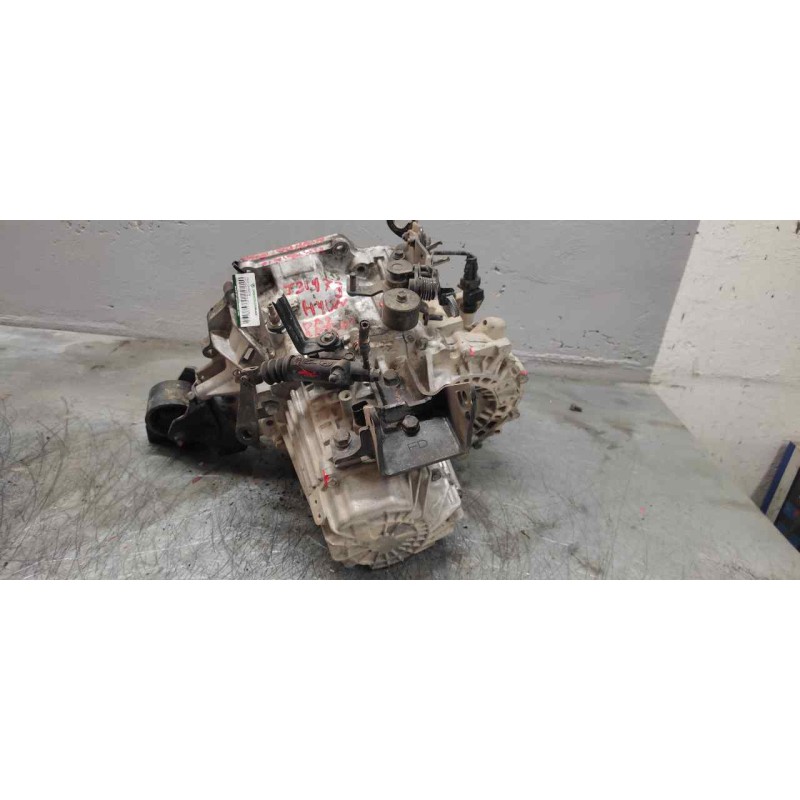 Recambio de caja cambios para hyundai matrix (fc) 1.5 crdi gls referencia OEM IAM J31973 2