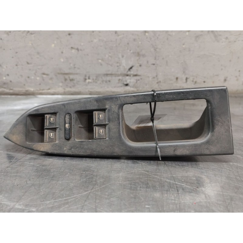 Recambio de mando elevalunas delantero izquierdo para volkswagen touran (1t3) 1.6 tdi referencia OEM IAM 1t1867371h  