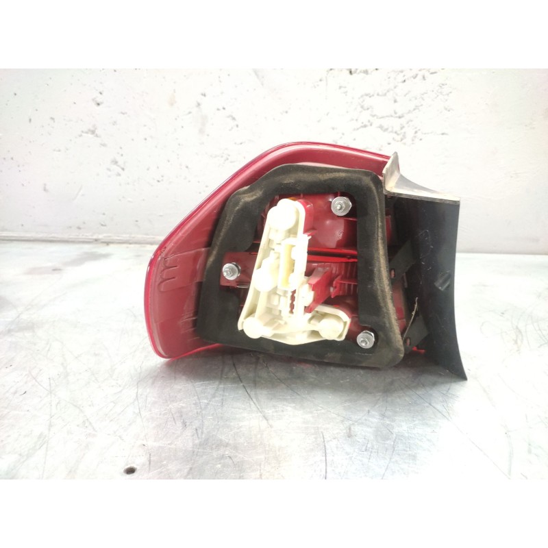 Recambio de piloto trasero derecho para bmw 3 (e90) 320 d referencia OEM IAM - Azul 2