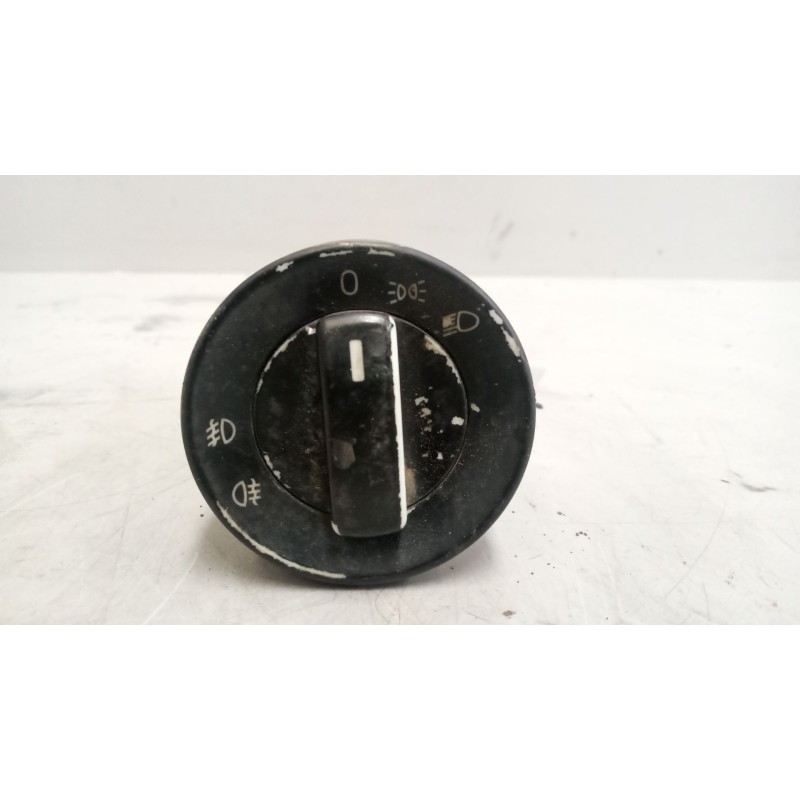 Recambio de mando luces para man tgx 18.xxx 12.4 diesel referencia OEM IAM 81255056877  