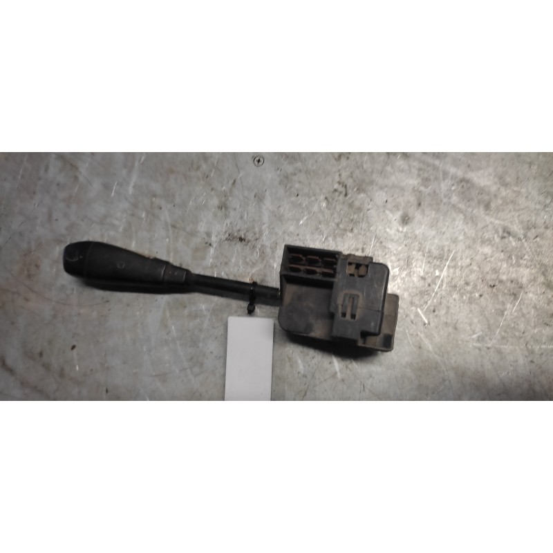 Recambio de mando limpia para peugeot 505 berlina 1.8 referencia OEM IAM   6 PINS 2