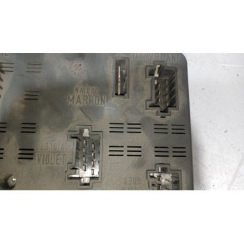 Recambio de caja reles / fusibles para daf serie lf45 desde 01 5.9 diesel referencia OEM IAM 7420792050  