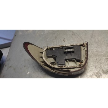 Recambio de piloto trasero izquierdo para ford mondeo berlina/familiar (fd) glx berlina referencia OEM IAM   