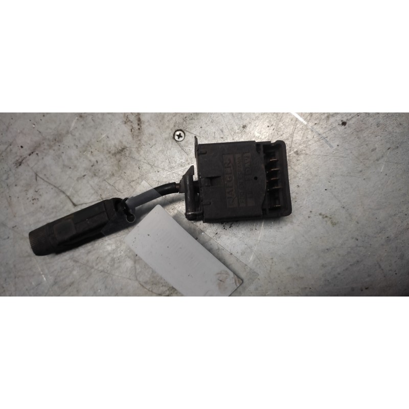 Recambio de mando limpia para renault rapid/express (f40) 1.1 familiar (f401/40h) referencia OEM IAM 2