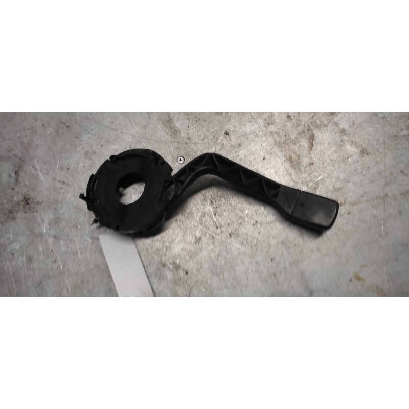 Recambio de mando intermitentes para volkswagen golf ii (191/193) 1.6 turbodiesel cat (1v) referencia OEM IAM   7 PINS 2