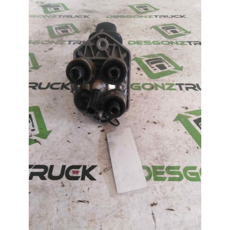 Recambio de palanca freno de mano para renault magnum ab 2005 cabina adel.tractor semirr. gv  4x2 4xx.18 gran espacio referencia - Blanco 2