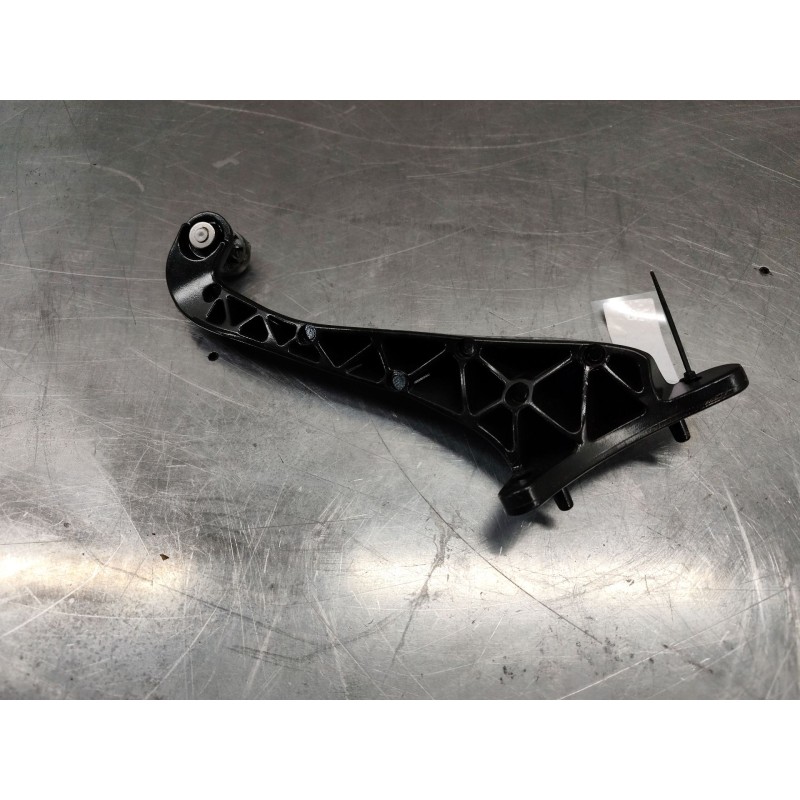 Recambio de guia puerta corredera derecha para citroën berlingo multispace (b9) 1.6 hdi 75 16v referencia OEM IAM 9680486880 - Blanco