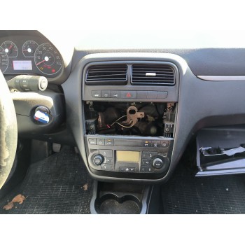 fiat grande punto (199) del año 2008