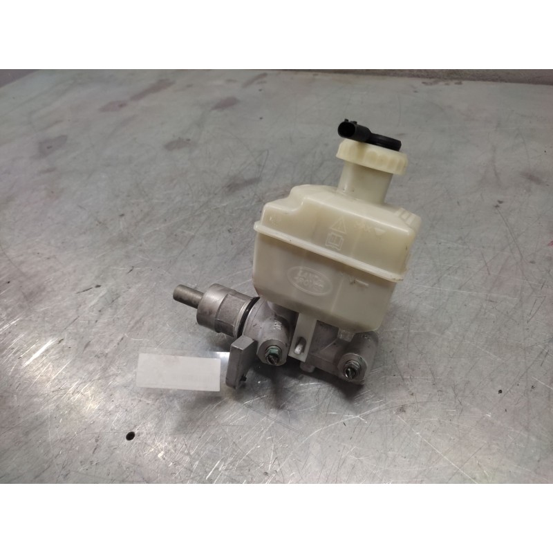 Recambio de bomba freno para land rover discovery v6 td se referencia OEM IAM 74471269C  