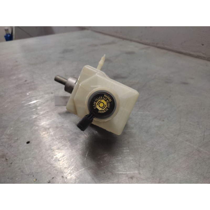 Recambio de bomba freno para land rover discovery v6 td se referencia OEM IAM 74471269C - Verde 2