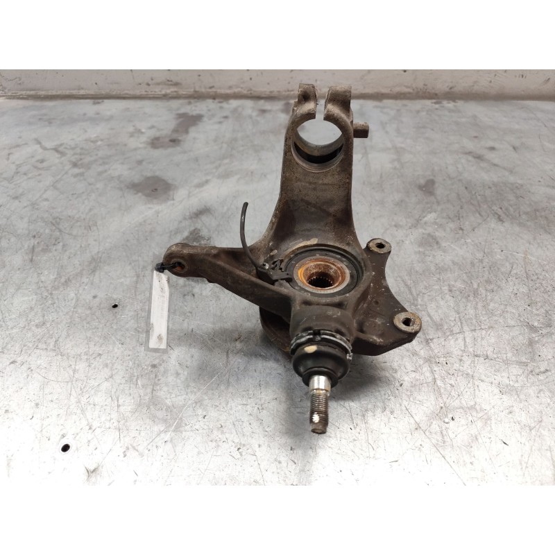 Recambio de mangueta delantera izquierda para citroën c5 berlina 3.0 v6 exclusive automático referencia OEM IAM 3