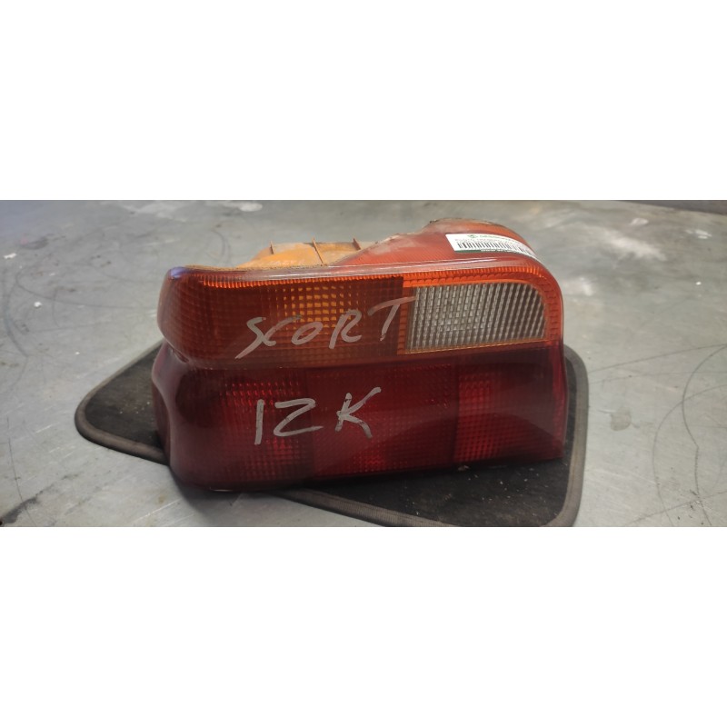 Recambio de piloto trasero izquierdo para ford escort berlina/turnier clx berlina referencia OEM IAM   