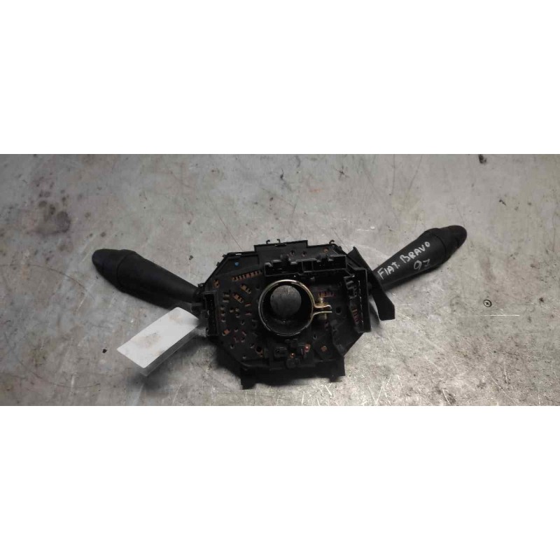 Recambio de mando multifuncion para fiat bravo (182) 1.9 diesel referencia OEM IAM B826 2