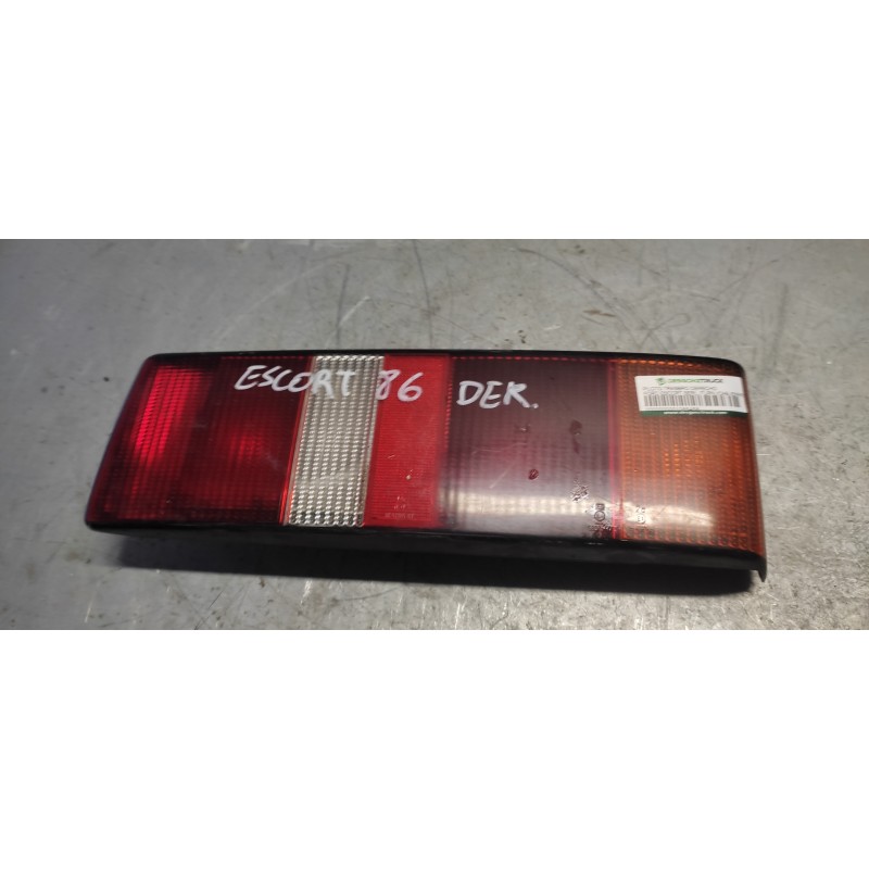 Recambio de piloto trasero derecho para ford escort berl./turn./cab./express básico berlina referencia OEM IAM
