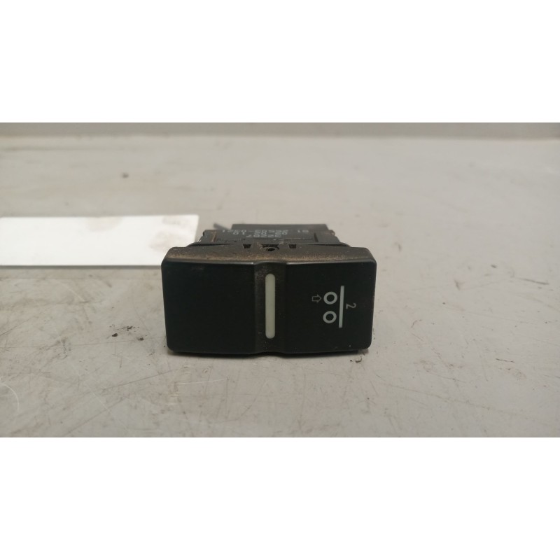 Recambio de interruptor para man tgx 18.xxx 12.4 diesel referencia OEM IAM 81255250212  
