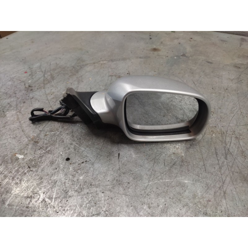 Recambio de retrovisor derecho para volkswagen passat berlina (3b3) referencia OEM IAM  ELECTRICO 5 CABLES