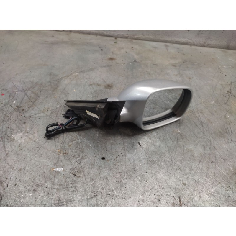 Recambio de retrovisor derecho para volkswagen passat berlina (3b3) referencia OEM IAM  ELECTRICO 5 CABLES 3