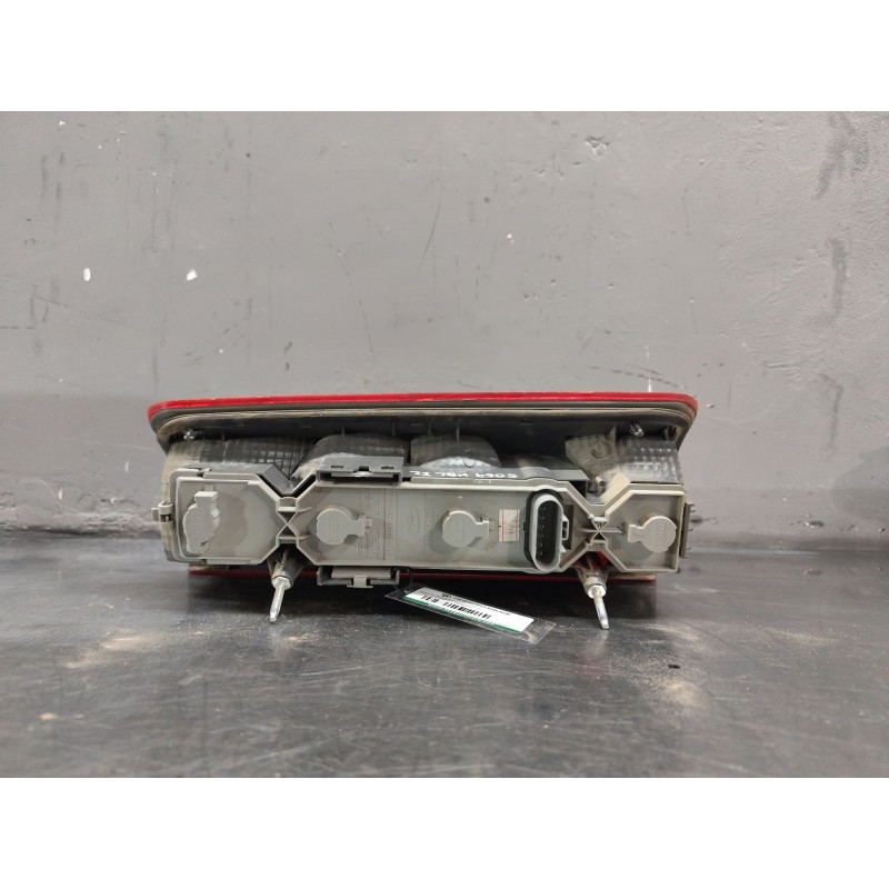 Recambio de piloto trasero izquierdo para ford tourneo connect 1.8 tdci /tddi /di referencia OEM IAM 9T1613N412 - Blanco 2