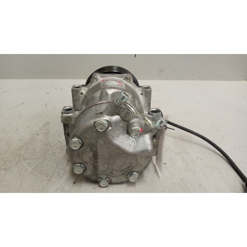 Recambio de compresor aire acondicionado para scania serie 4 (p/r 124 l) 11.7 diesel referencia OEM IAM 72440554  1348212169 - Rojo 3