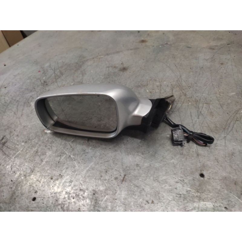 Recambio de retrovisor izquierdo para volkswagen passat berlina (3b3) referencia OEM IAM  ELECTRICO 5 CABLES 4