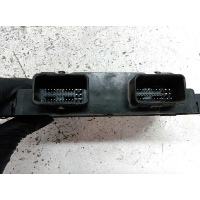 Recambio de centralita motor uce para citroën xsara berlina 1.9 diesel referencia OEM IAM 9646677980 9641390180 3