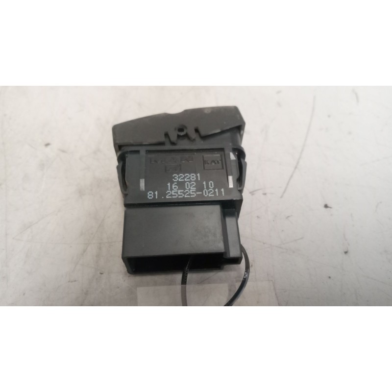 Recambio de interruptor para man tgx 18.480 12.4 diesel referencia OEM IAM 81255250211 - Blanco 3